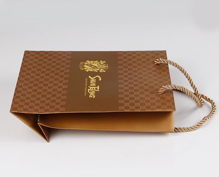 手提袋廠家-廣州駿業(yè)包裝實(shí)業(yè)有限公司 手提袋廠家