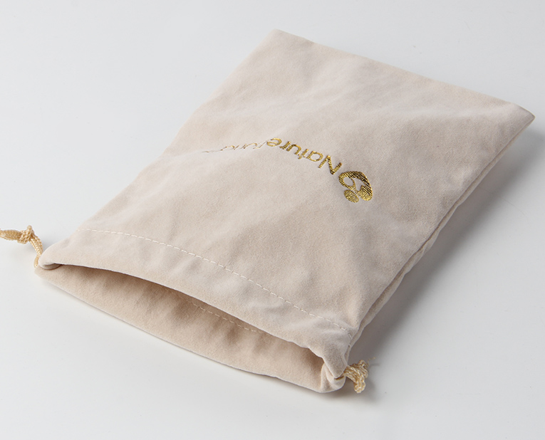 無紡布束口袋定做廠家-廣州駿業(yè)包裝實(shí)業(yè)有限公司 無紡布束口袋定做廠家