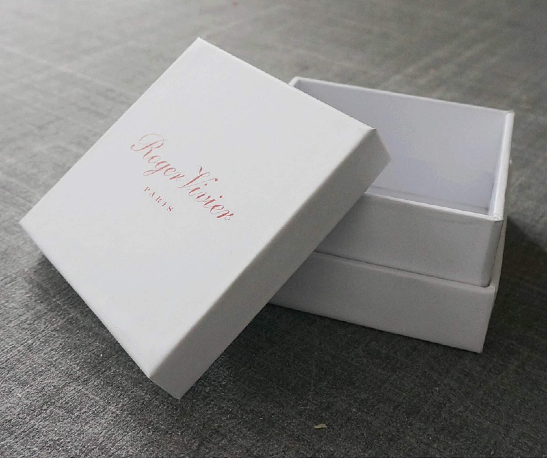 禮品包裝盒生產(chǎn)廠家-廣州駿業(yè)包裝實業(yè)有限公司 禮品包裝盒生產(chǎn)廠家