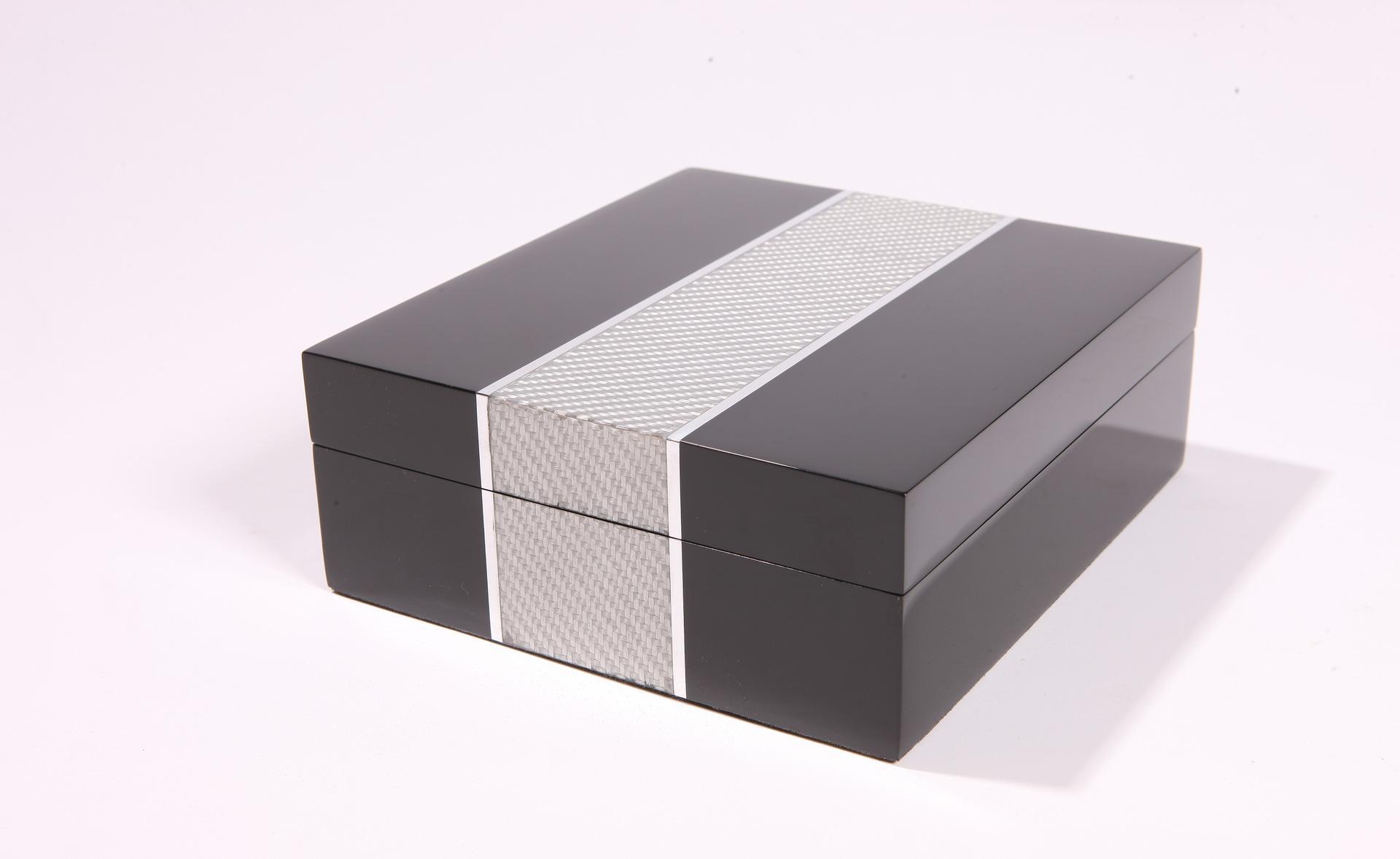 產(chǎn)品包裝定制廠家-廣州駿業(yè)包裝實(shí)業(yè)有限公司 產(chǎn)品包裝定制廠家