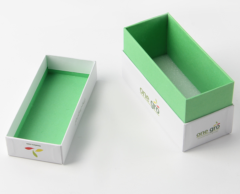 駿業(yè)包裝豐富經(jīng)驗(yàn)的手機(jī)盒廠 駿業(yè)包裝豐富經(jīng)驗(yàn)的手機(jī)盒廠