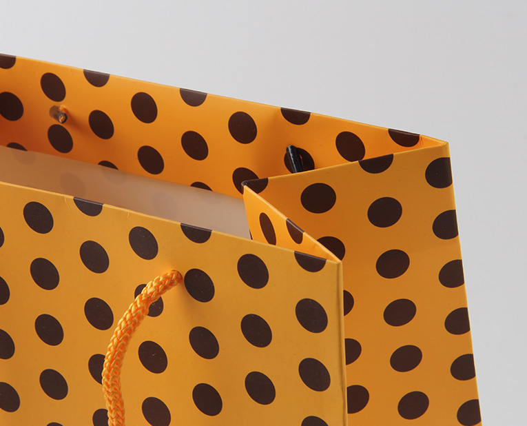 包裝袋生產(chǎn)廠家談?wù)勆碳以趺催\(yùn)用的營(yíng)銷心理 包裝袋生產(chǎn)廠家談?wù)勆碳以趺催\(yùn)用的營(yíng)銷心理