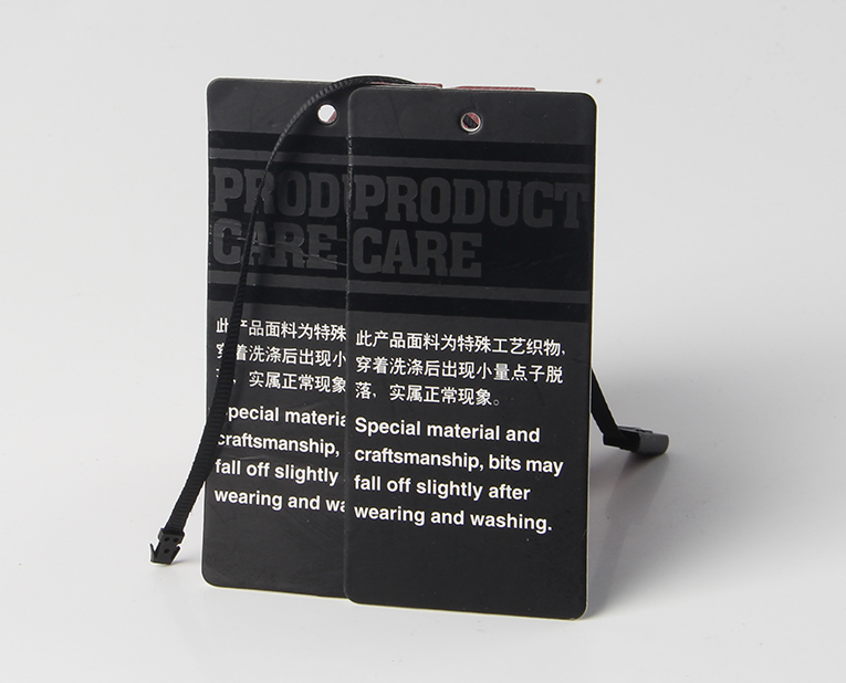 鞋子吊牌也能借助"逃跑"機器人熱度？