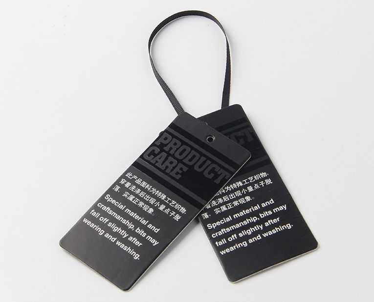 鞋子吊牌也能借助"逃跑"機器人熱度？