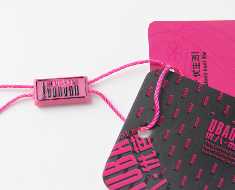 廣州吊牌訂做告訴你局部增減壓對(duì)燙印過(guò)程的好處 廣州吊牌訂做告訴你局部增減壓對(duì)燙印過(guò)程的好處