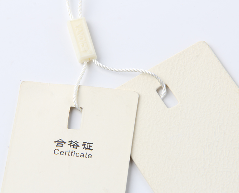 廣東吊牌訂做如果這3中現(xiàn)象一起出現(xiàn)油墨很有可能變質了