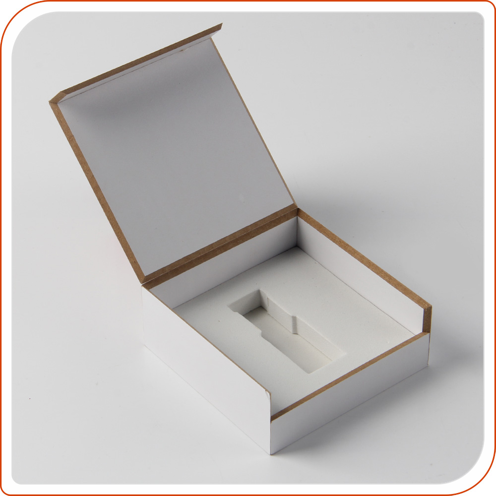 據(jù)襯衫禮品盒工廠研究，油墨的干燥方式能夠有效減少印制成本