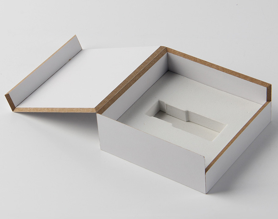 據(jù)襯衫禮品盒工廠研究，油墨的干燥方式能夠有效減少印制成本