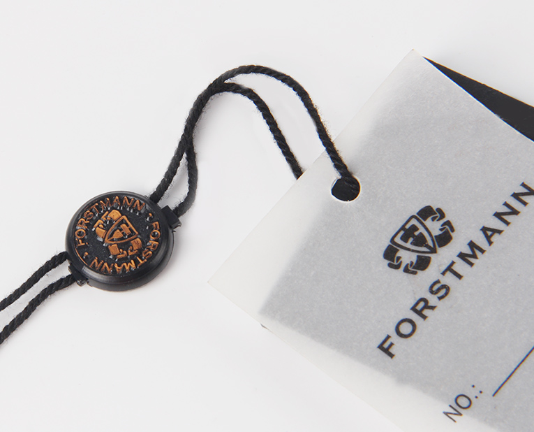 刮墨刀，沒聽過吧，這在襯衫價(jià)格標(biāo)簽訂制里面可是很重要的哦