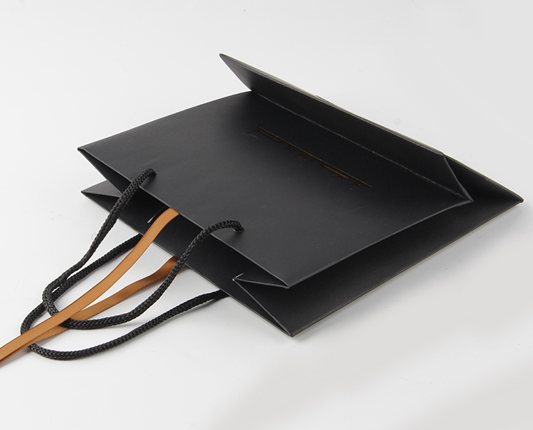 油墨顆粒的適度量和大小會(huì)影響手表禮品袋的制造商的紙袋 油墨顆粒的適度量和大小會(huì)影響手表禮品袋的制造商的紙袋