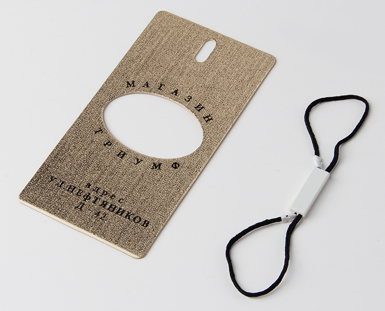 做服裝吊牌的工廠師傅們怎么樣判斷絲印的亮澤？