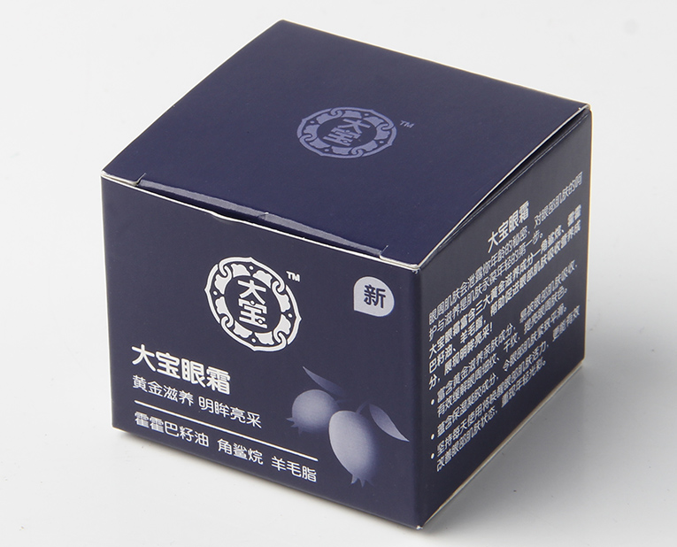 化妝品盒廠家的老師傅，為了讓工人早點(diǎn)放假，放出大招解決飛墨