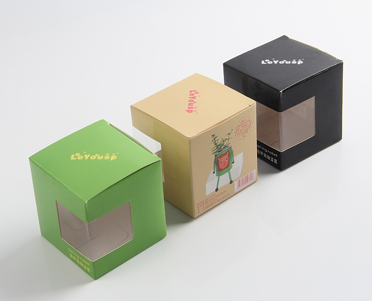 3位年長茶葉商與盒子廠不得不說的校色羈絆 3位年長茶葉商與盒子廠不得不說的校色羈絆