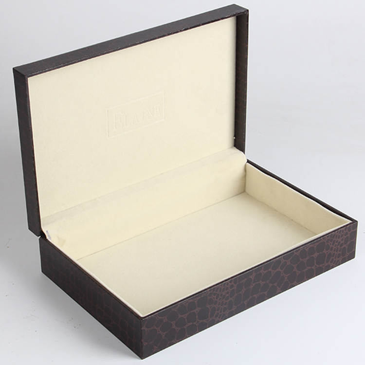 實(shí)地考察你以為是看啥？想不被坑，得看手表精裝盒生產(chǎn)廠家門道