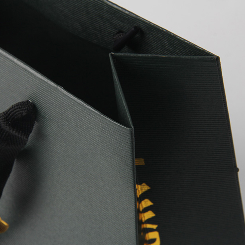 手表商分別將紙袋和紙盒給2個生產廠家真的是無限正確的做法 手表商分別將紙袋和紙盒給2個生產廠家真的是無限正確的做法