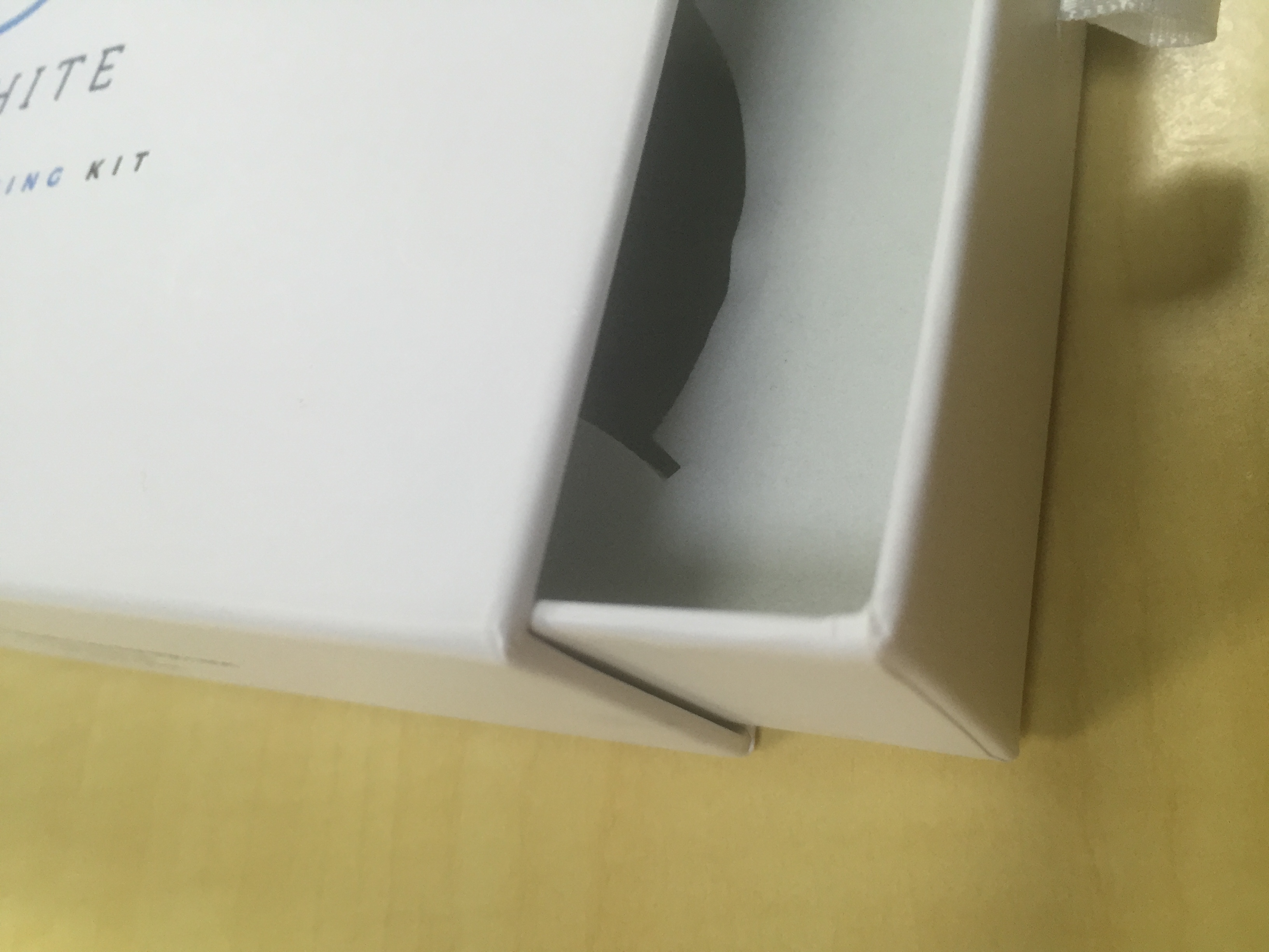 知道用數(shù)碼打樣給化妝品精品盒定制打樣成本低，沒(méi)想到這么低