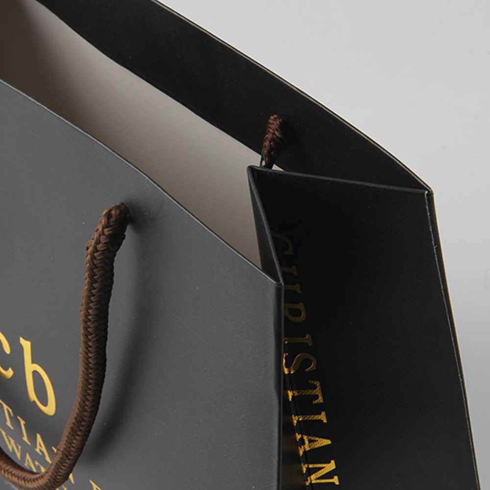 這個大膽的首飾禮品袋訂制想法，就等著這2個困難被解決了！