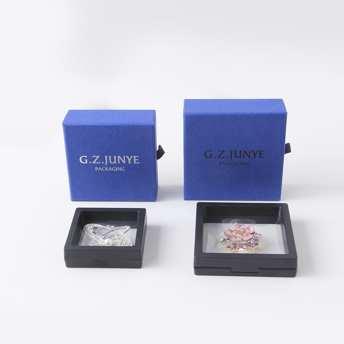 紙質(zhì)珠寶包裝盒會(huì)有哪些生產(chǎn)上的細(xì)節(jié)需要注意？